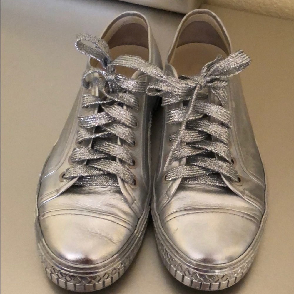 chanel shoes